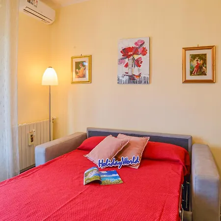 Raggio Di Sole By World Vado Ligure