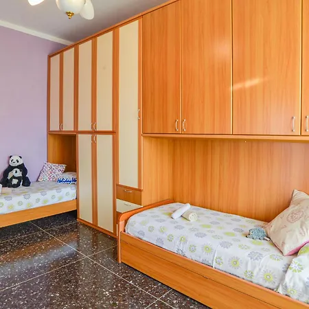 Raggio Di Sole By World شقة